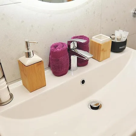 Sio50fok Apartmanhaz Διαμέρισμα *
