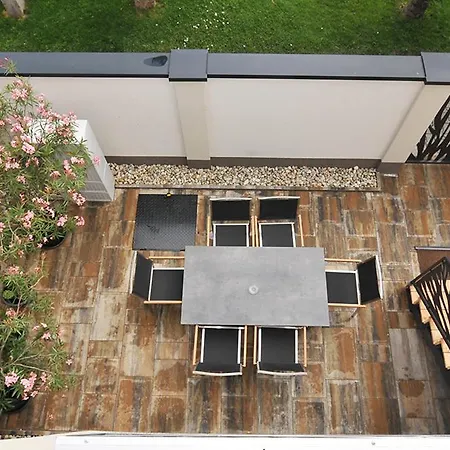 Sio50fok Apartmanhaz Σίοφοκ