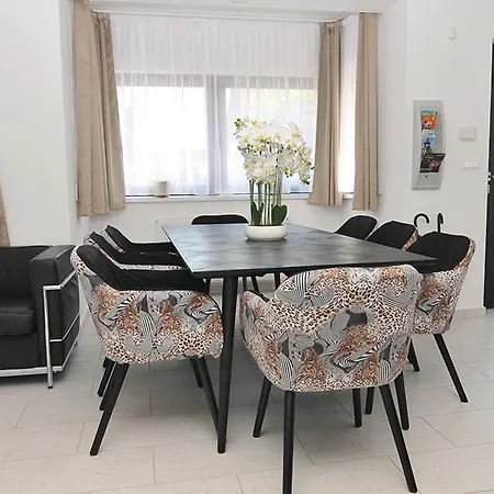 Sio50fok Apartmanhaz * Шиофок